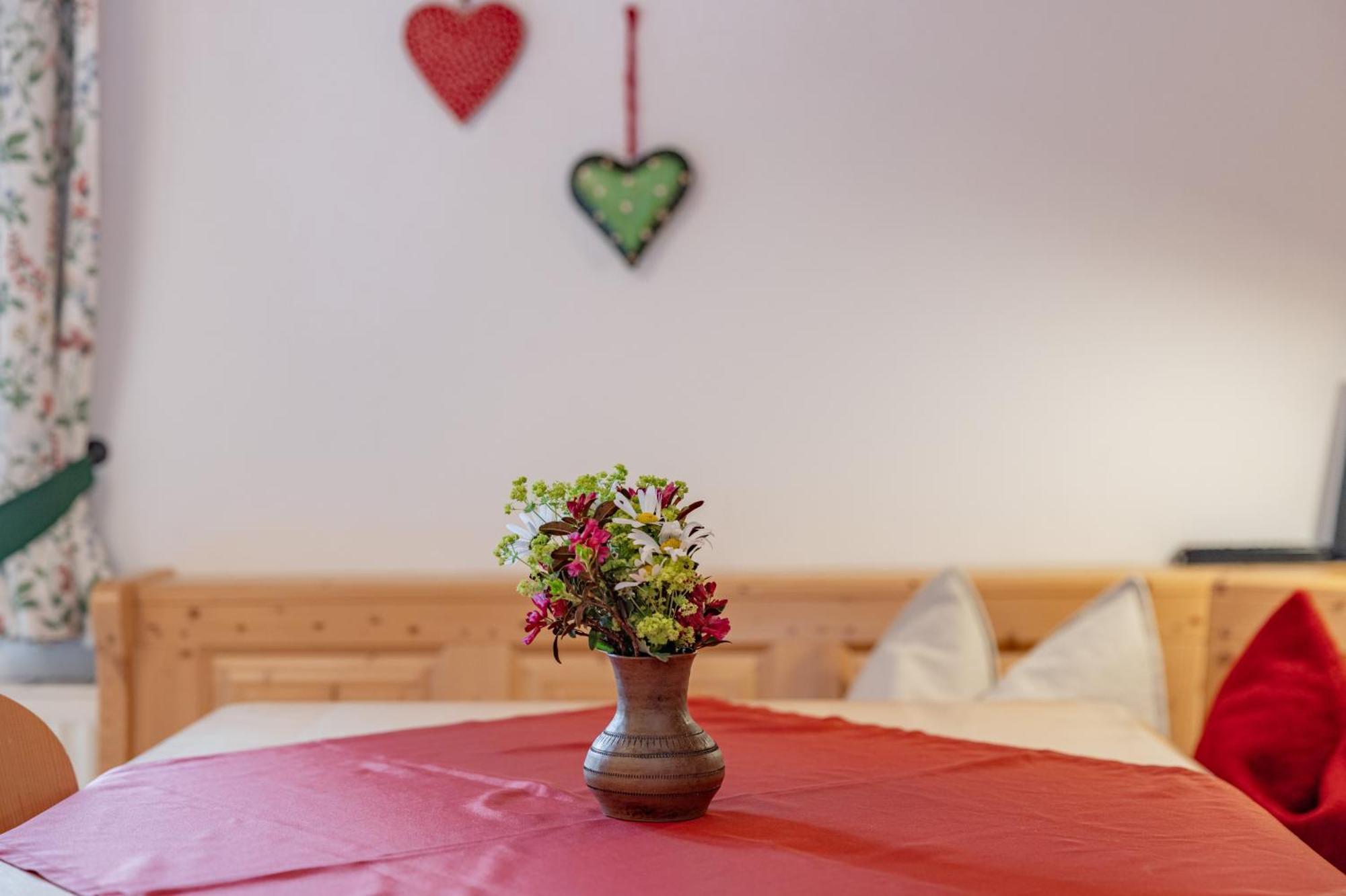 Biohof Seidl Apartment Бад Клайнкирххайм Екстериор снимка