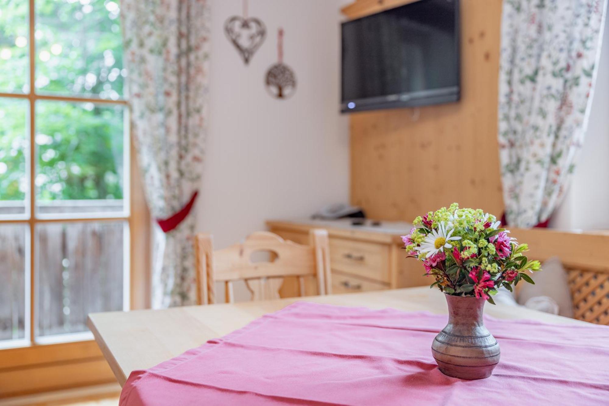 Biohof Seidl Apartment Бад Клайнкирххайм Екстериор снимка